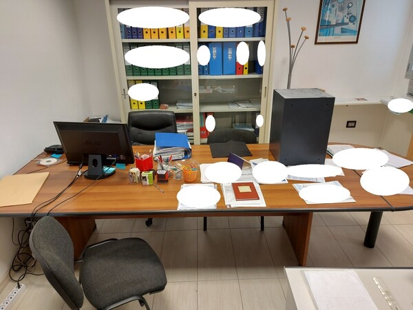22#5859 Arredi ufficio in vendita - foto 2