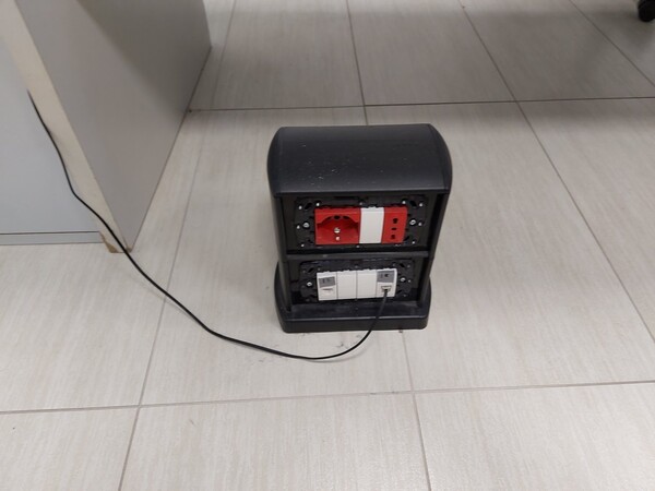 22#5859 Arredi ufficio in vendita - foto 15