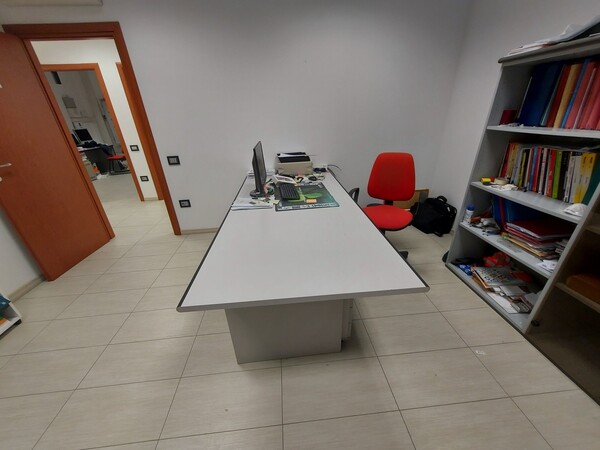 22#5859 Arredi ufficio in vendita - foto 34