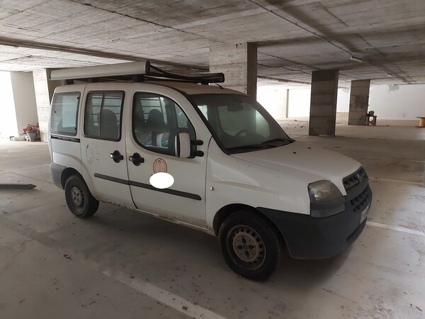27#5859 Furgone Fiat Doblò in vendita - foto 3
