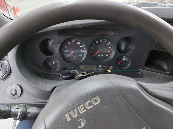 28#5859 Autocarro Fiat Iveco in vendita - foto 21