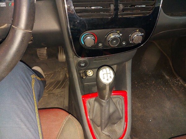 31#5859 Automobile Renault Clio in vendita - foto 16