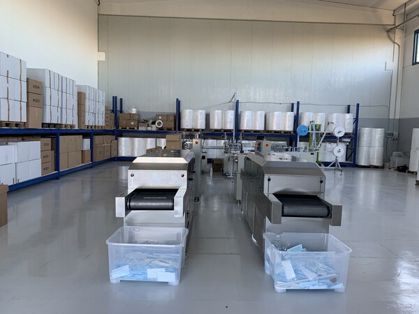 1#5866 Linee produzione mascherine chirurgiche e autoclavi sanitizzanti in vendita - foto 7