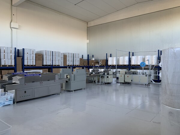 1#5866 Linee produzione mascherine chirurgiche e autoclavi sanitizzanti in vendita - foto 9