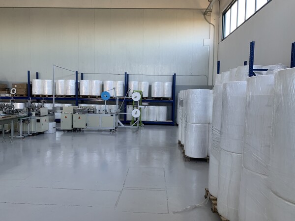 1#5866 Linee produzione mascherine chirurgiche e autoclavi sanitizzanti in vendita - foto 10
