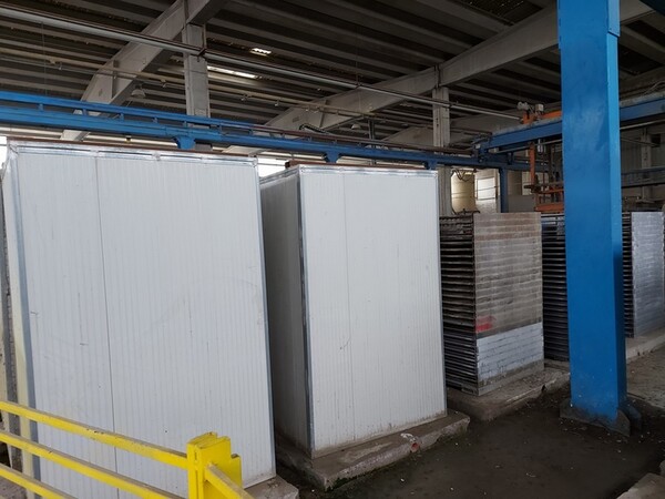 12#5875 Vassoi in metallo per linee di produzione mattonelle in vendita - foto 13
