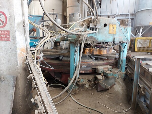 2#5875 Linea produzione pavimentazione in calcestruzzo in vendita - foto 15