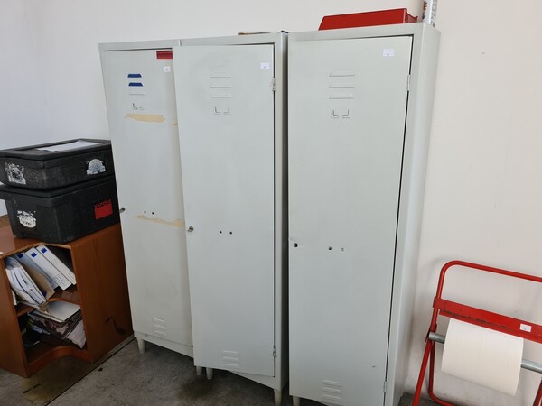 12#5878 Arredi attrezzature elettroniche ufficio in vendita - foto 39