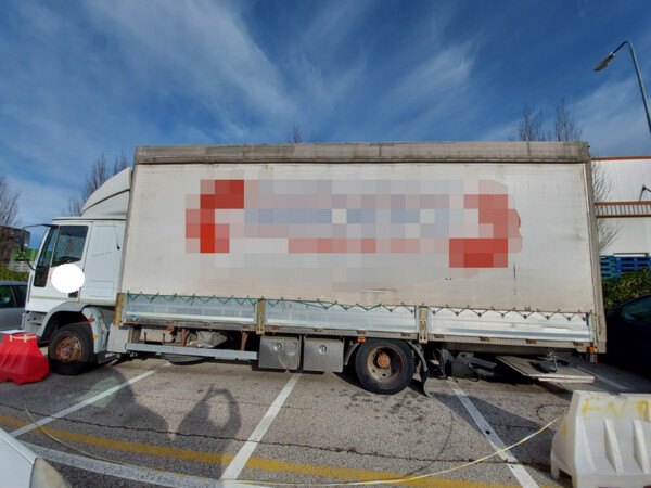 2#5880 Autocarro Iveco in vendita - foto 8