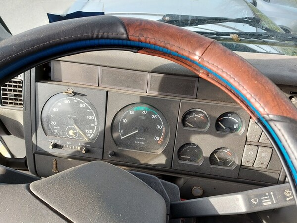 2#5880 Autocarro Iveco in vendita - foto 13