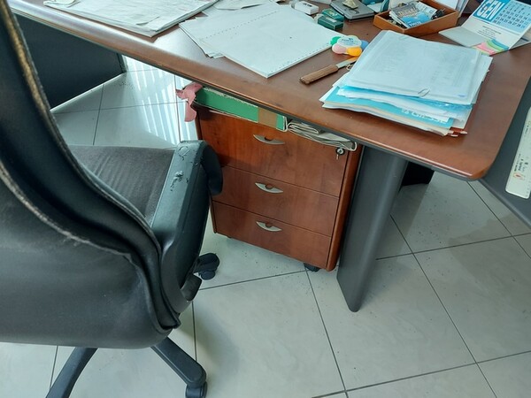 1#5881 Arredi e attrezzature da ufficio in vendita - foto 11