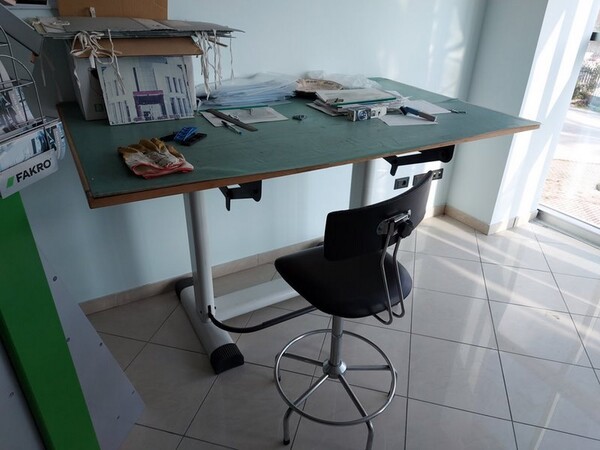 1#5881 Arredi e attrezzature da ufficio in vendita - foto 57