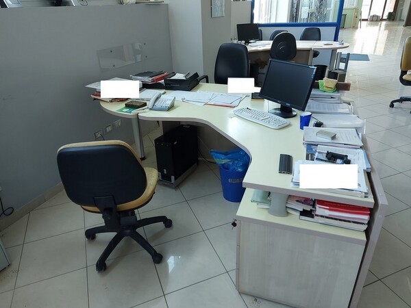 1#5881 Arredi e attrezzature da ufficio in vendita - foto 70