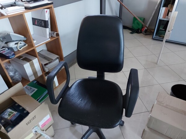 1#5881 Arredi e attrezzature da ufficio in vendita - foto 100