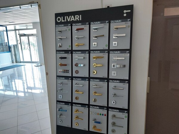 2#5881 Infissi in vendita - foto 32