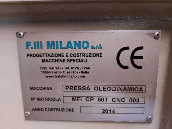 1#5882 Pressa oleodinamica F.lli Milano in vendita - foto 3
