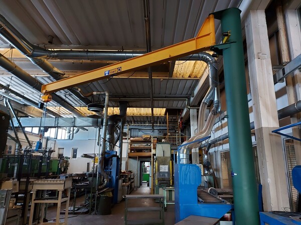 10#5882 Attrezzature officina in vendita - foto 31