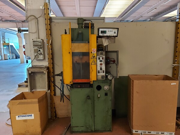 10#5882 Attrezzature officina in vendita - foto 42