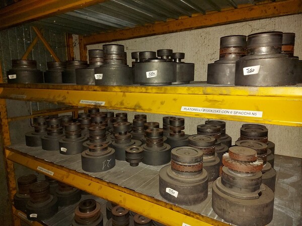 10#5882 Attrezzature officina in vendita - foto 52
