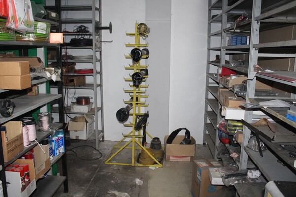 25#5890 Magazzino ricambi per trattori motoseghe e decespugliatori in vendita - foto 8