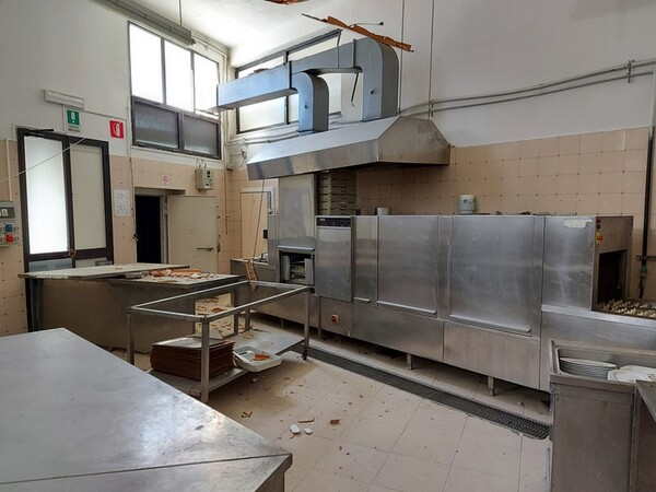 1#5896 Arredi e attrezzature per la ristorazione in vendita - foto 25