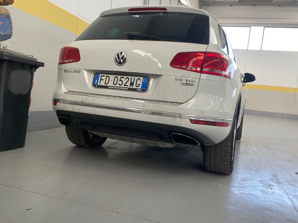 1#5904 Autovettura Touareg Volkswagen in vendita - foto 4