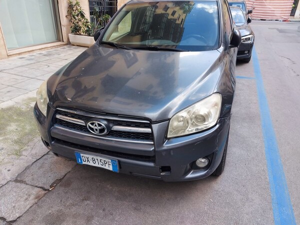 1#5905 Autovettura Toyota Rav in vendita - foto 3