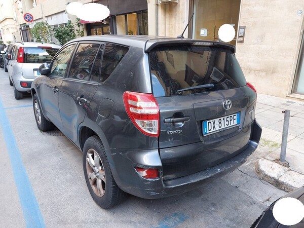 1#5905 Autovettura Toyota Rav in vendita - foto 5