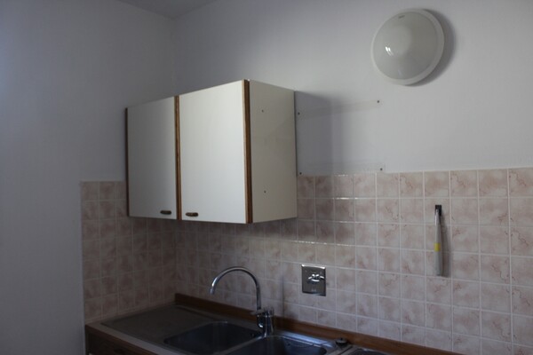 5#5912 Arredi e attrezzatura ufficio in vendita - foto 7