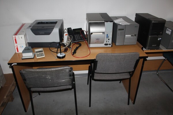 5#5912 Arredi e attrezzatura ufficio in vendita - foto 15