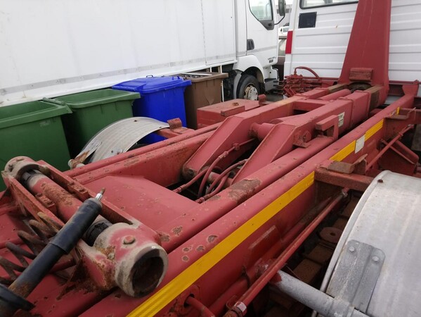 3#5914 Iveco scarrabile in vendita - foto 7