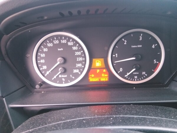 1#5921 Bmw 530d Futura in vendita - foto 3