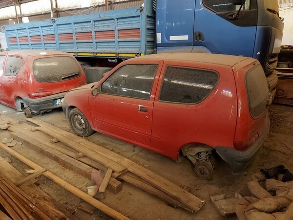 18#5922 Autocarro Fiat 600 in vendita - foto 2