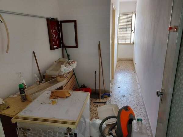38#5922 Arredi e attrezzature da ufficio in vendita - foto 6