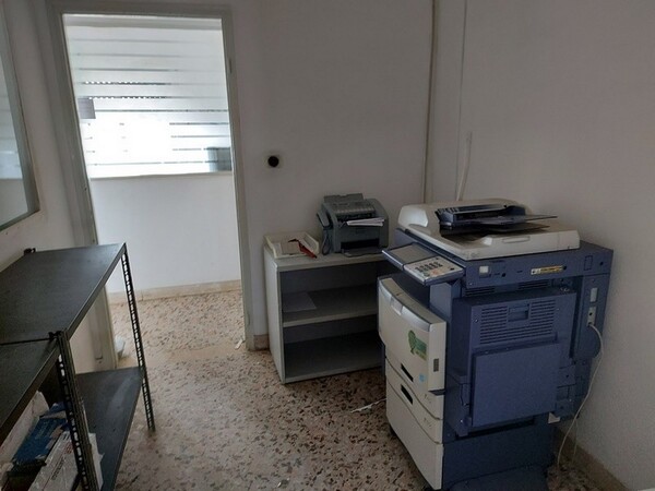 38#5922 Arredi e attrezzature da ufficio in vendita - foto 23