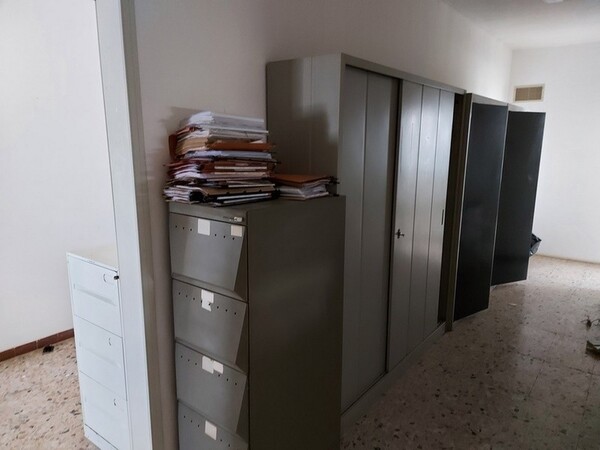 38#5922 Arredi e attrezzature da ufficio in vendita - foto 29
