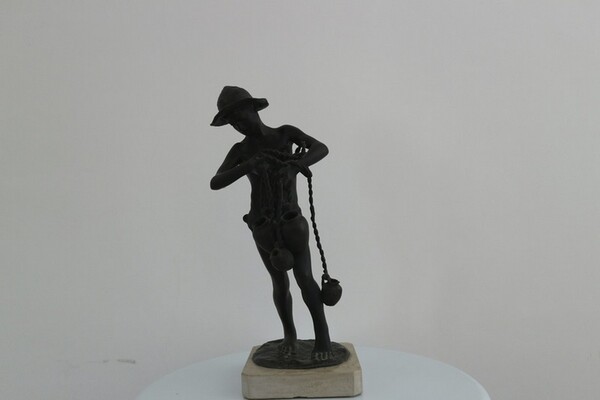 234#5936 Statuina Giovane Pescatore Napoletano in vendita - foto 1