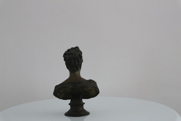239#5936 Statuina Il Busto Della Francese in vendita - foto 3