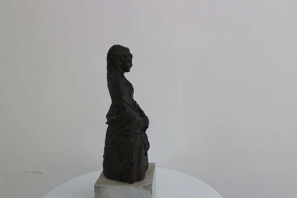 246#5936 Statuina Donna Con Velo in vendita - foto 5