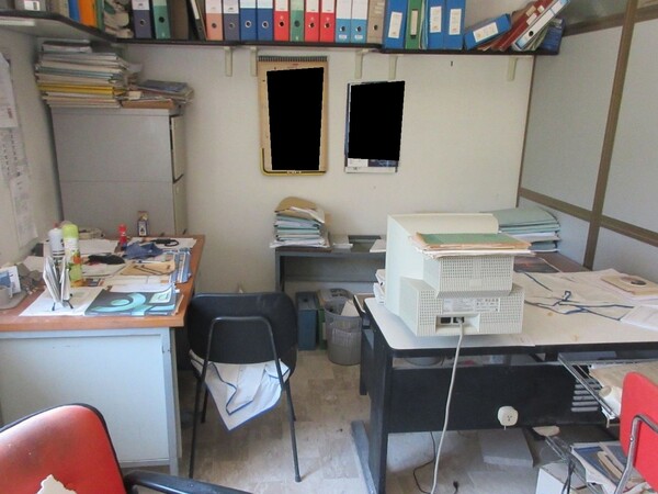 7#5938 Attrezzature da ufficio in vendita - foto 1