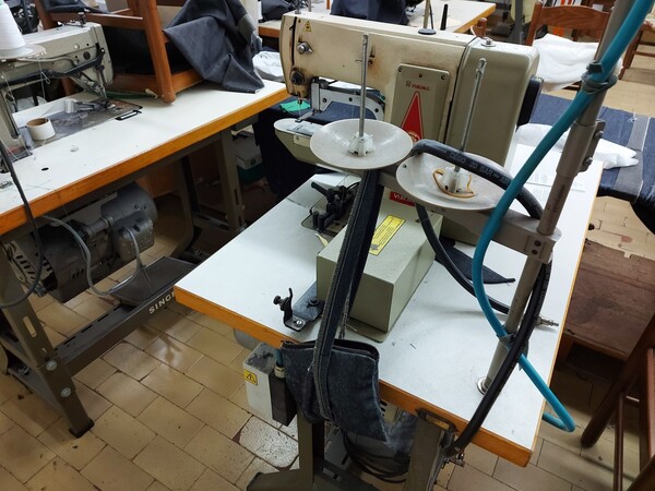 2#5941 Macchine da cucire ed attrezzature in vendita - foto 48