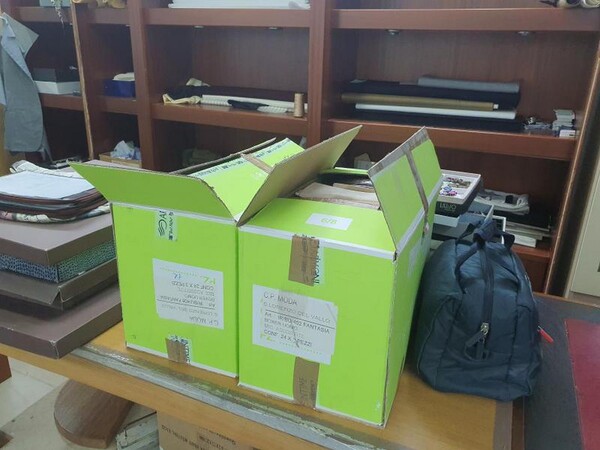 1#5945 Orecchini Moschino e ciondoli 2 Jewels in vendita - foto 34