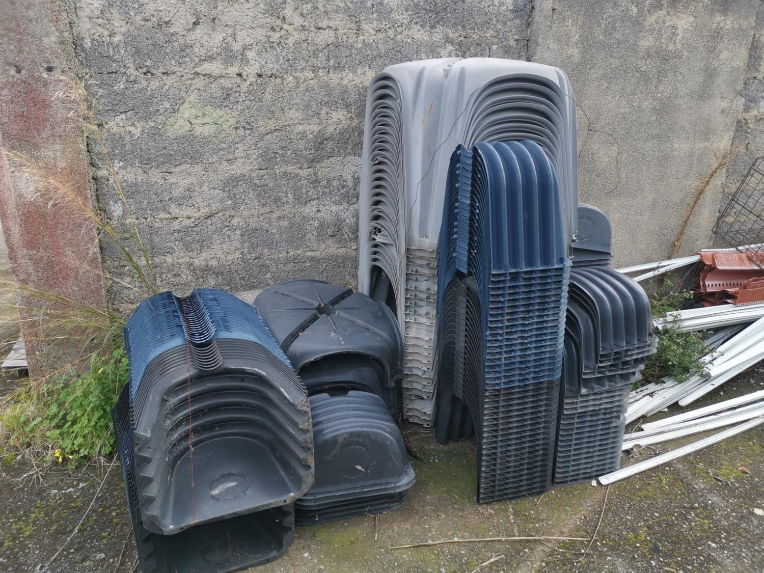 Lot Building material