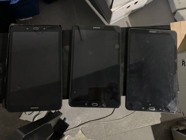 1#5959 Mobili e attrezzature da ufficio in vendita - foto 12