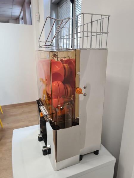 5#5970 Spremiagrumi automatico in acciaio inox in vendita - foto 13