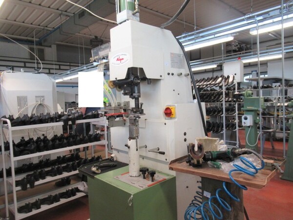 1#5971 Compendio beni mobili per produzione di calzature in vendita - foto 114