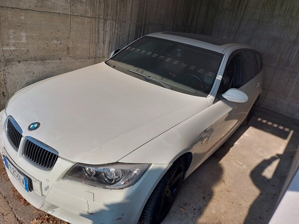 1#5975 BMW serie 3 in vendita - foto 1