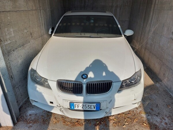 1#5975 BMW serie 3 in vendita - foto 4