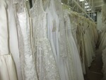 Image 7 - Wedding dresses - Lot 3 (Auction 5979)