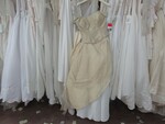 Image 24 - Wedding dresses - Lot 3 (Auction 5979)